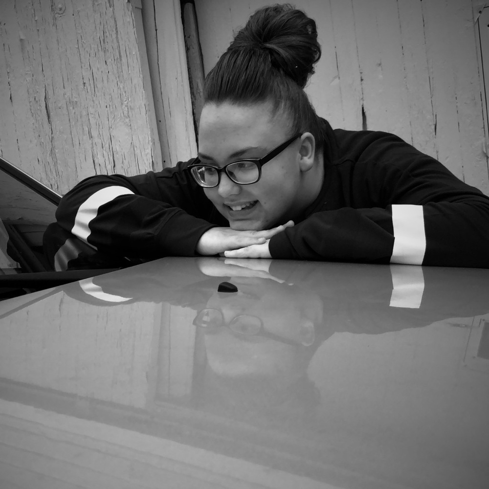 Meet your Posher, Chloe